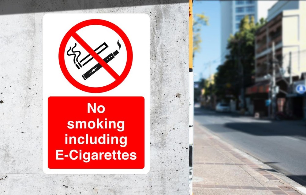 No Smoking Including Vaping sign in use